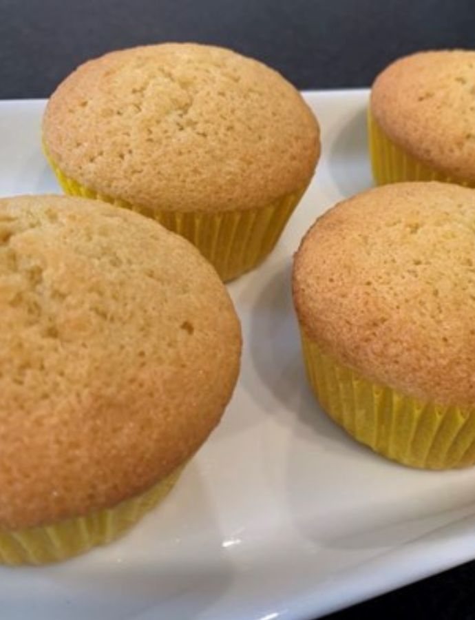 Easy Vanilla Cupcake Recipe